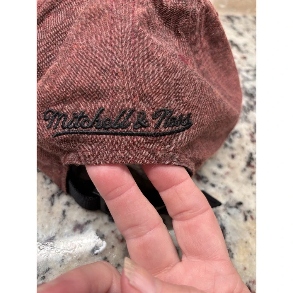 Mitchell & Ness Chicago Bulls NBA Hardwood Classics Strap back‎ Hat-NWT Licensed
